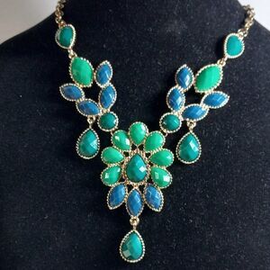 NWT Studio Works Blue/Green Statement necklace